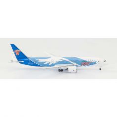 HERPA CHINA SOUTHERN AIRLINES BOEING 787-9 DREAMLINER "787TH 787"1/500